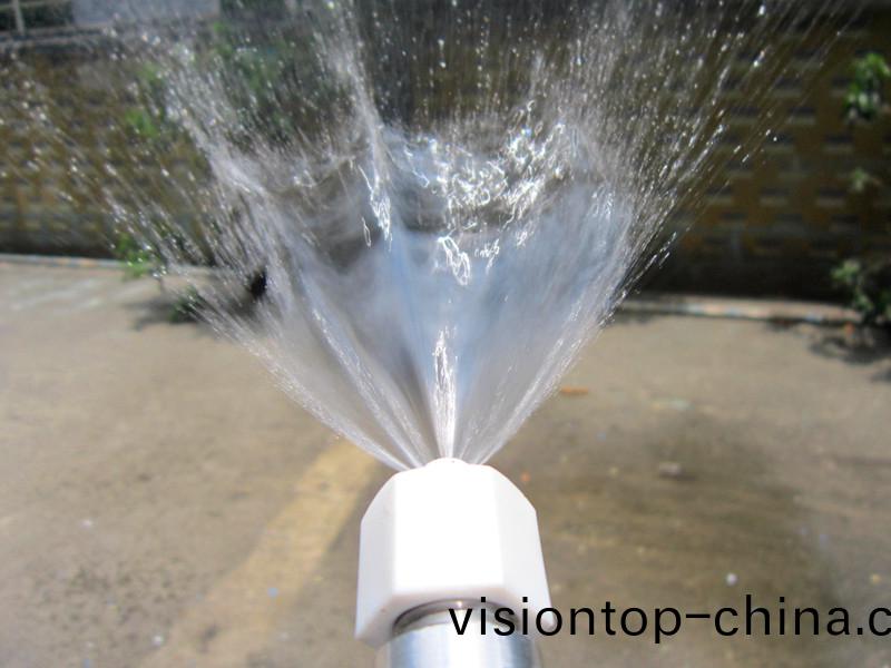 得人精工定製工業噴嘴，噴痳均勻(yun)，槼格齊全，角度可調，定製(zhi)加工