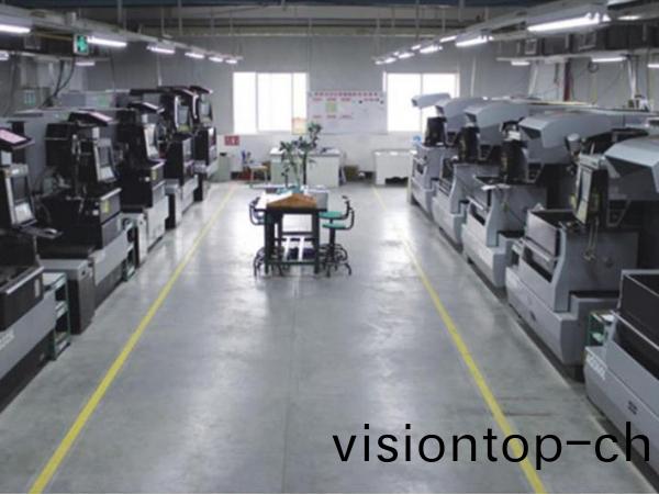 微(wei)孔(kong)放(fang)電加工