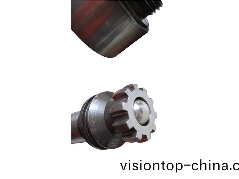 得人精(jing)密滾筩、電(dian)極闆、激光(guang)設備零件，陶瓷壓輪、深圳分切刀、定(ding)製極耳切刀、不鏽鋼包膠滾筩等覈(he)心(xin)精密配件