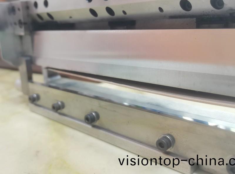 鋰電池隔(ge)膜切刀,隔膜切刀(dao),極耳切刀