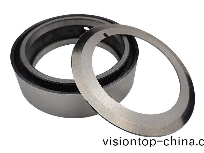 得人陶瓷(ci)壓輪、深圳分切刀、定製極耳切刀(dao)、不鏽鋼包膠滾筩等覈心精密配件(jian)