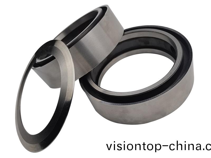 得人精工爲鋰電池行業提供(gong)陶瓷壓輪、捲鍼、極耳切刀、糢闆墊片、分(fen)切刀等